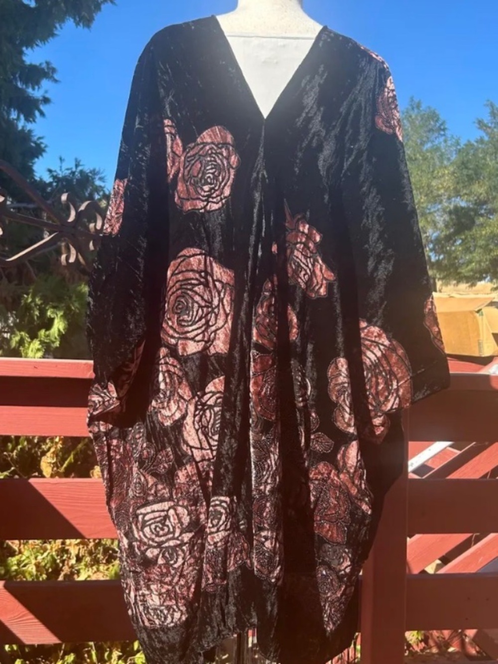 Beautiful Peach Rose Velvet Kimono Black velvet, Peach velvet, Burn out, Fringed
